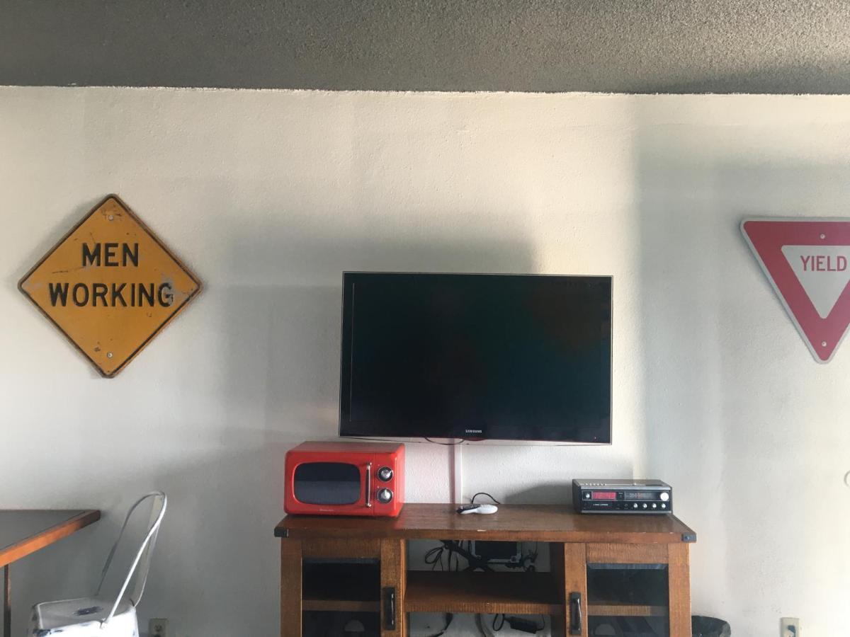 Desert Hills Motel Λας Βέγκας Εξωτερικό φωτογραφία