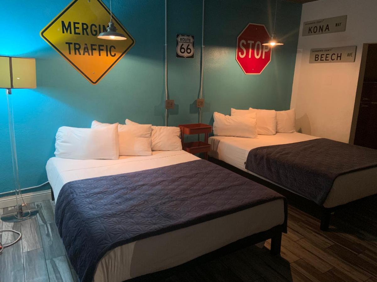Desert Hills Motel Λας Βέγκας Εξωτερικό φωτογραφία